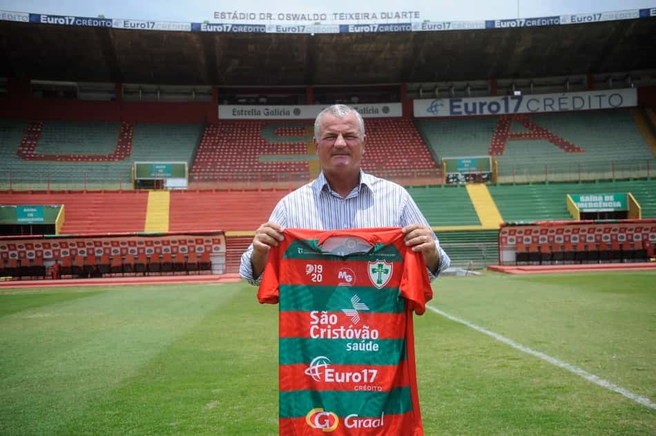 Novo técnico da Portuguesa, Mazola Jr. promete reforços de 'nível Série B': 'Conheço 85% dos jogadores de lá'
