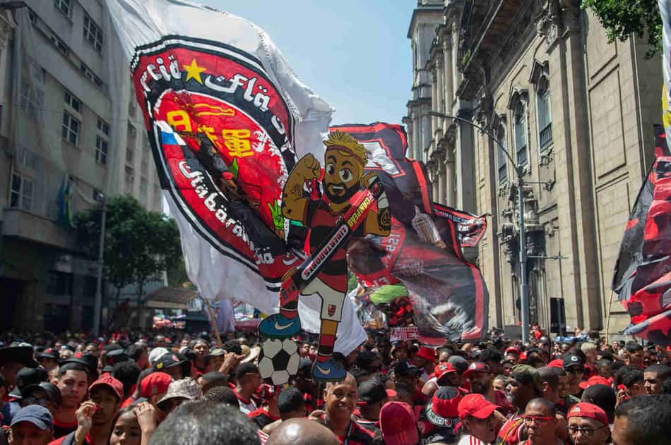 OPINIÃO: torcida do Flamengo mostra mais uma vez que vai além do preço de um ingresso