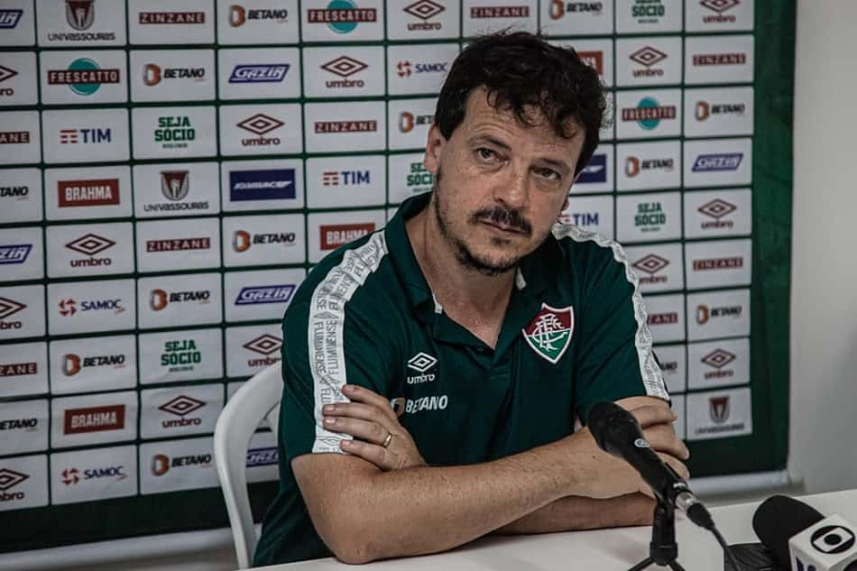 Diniz faz balanço do ano e fala sobre futuro do Fluminense: 'É possível conquistar e obrigatório sonhar'