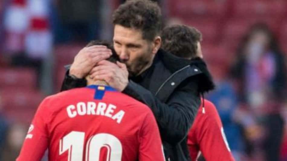 Não convocado por Scaloni, argentino recebe mensagem de conforto de Simeone