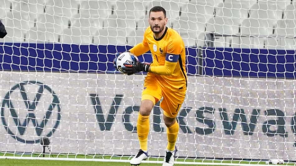 Perto de marca histórica, Lloris é uma das referências da França na Copa do Mundo