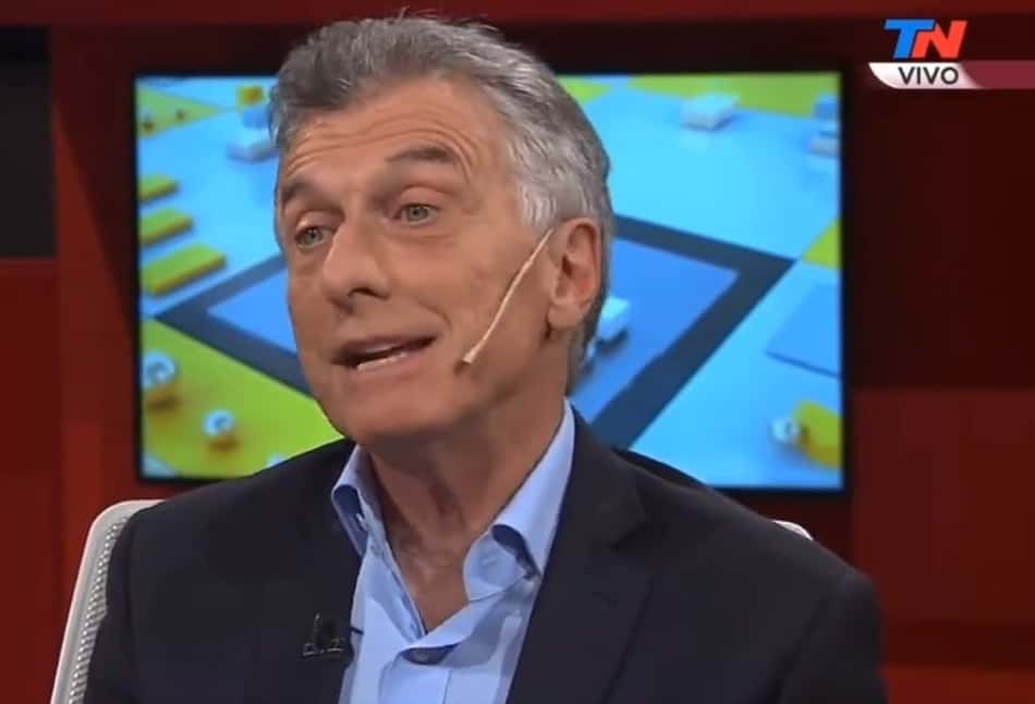 Ex-presidente da Argentina chama seleção alemã de 'raça superior' e gera polêmica