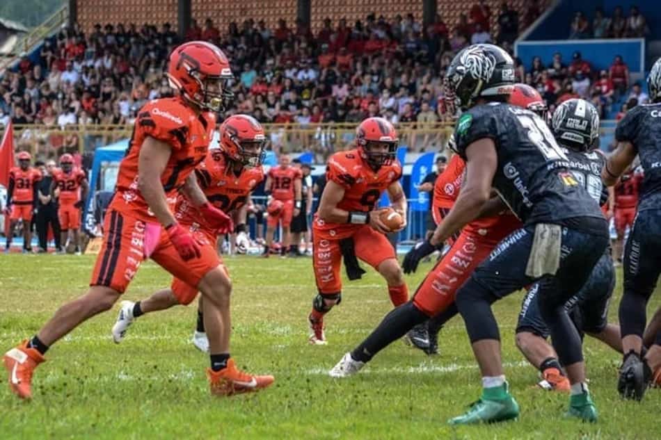Brasil Bowl: confira as trajetórias de T-Rex e Galo FA na competição