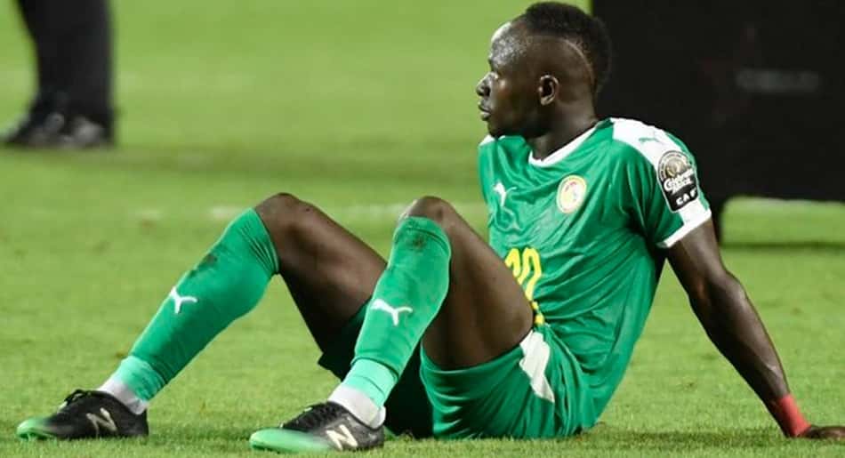 Zagueiro de Senegal explica ambiente após lesão de Mané: 'Nos machucou'