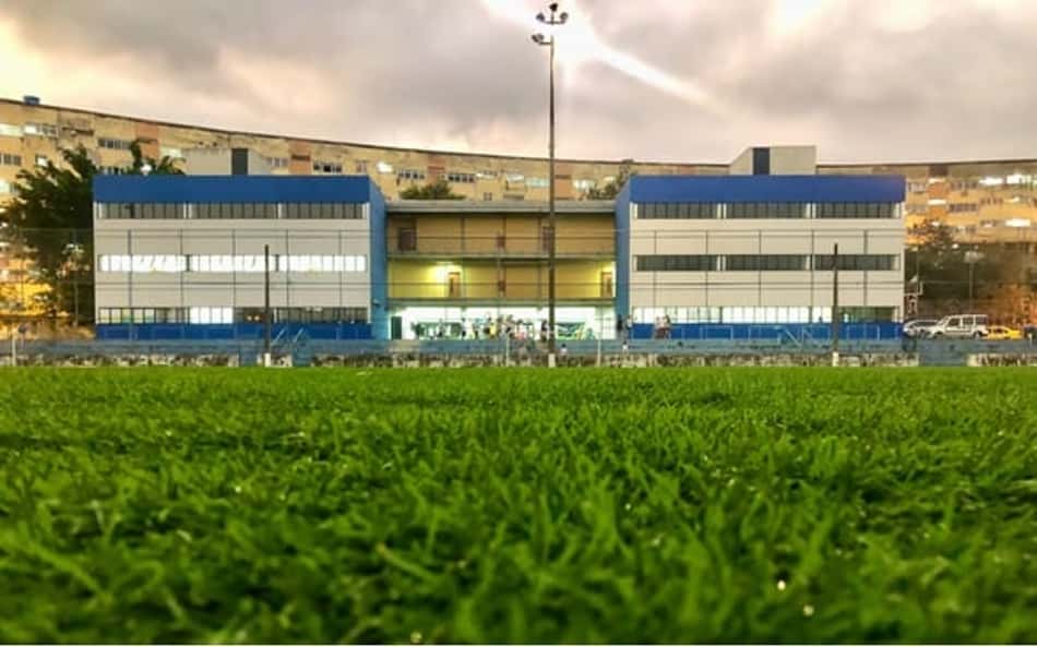 Instituto Bola Pra Frente, do tetracampeão Jorginho, inaugura nova sede