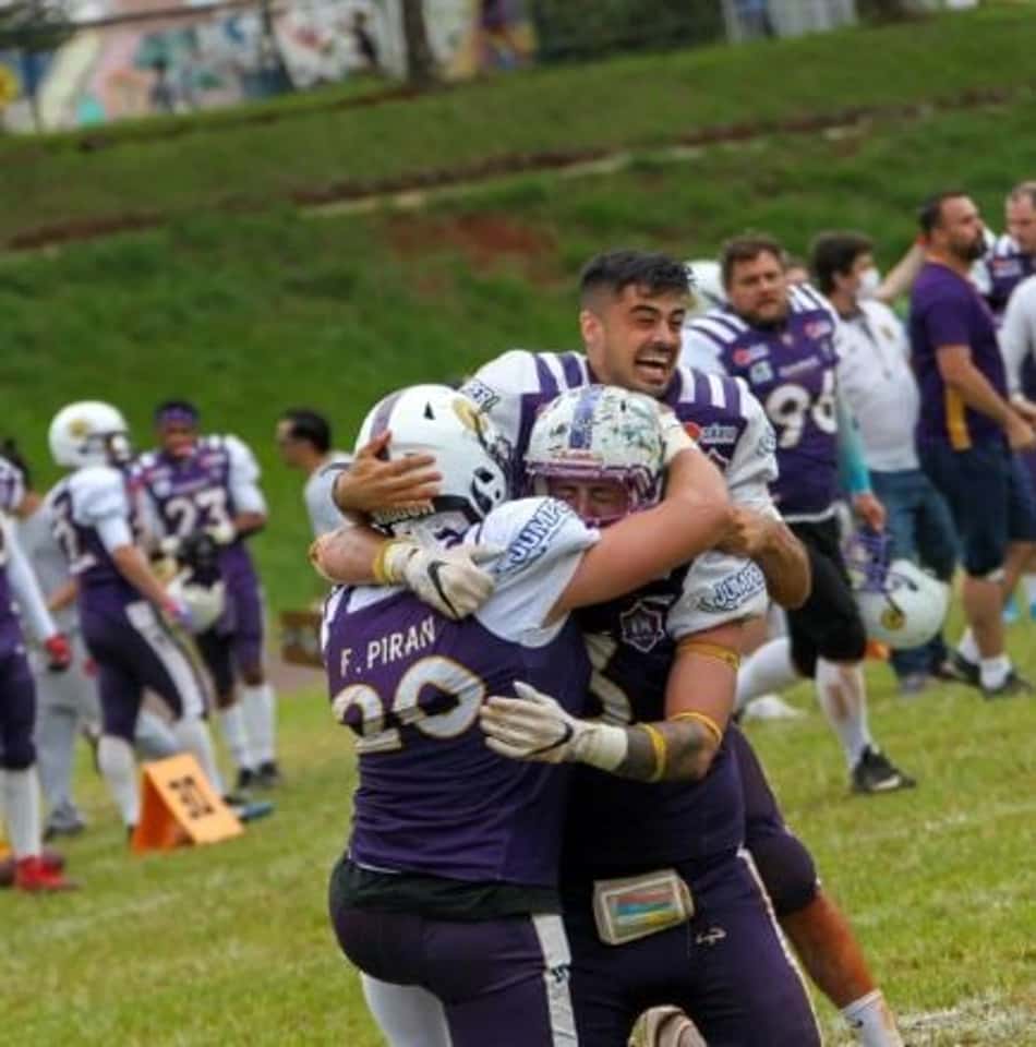Iguaçu Bowl: Cascavel Olympians e São Miguel Indians decidem a Copa PR; competições em SP têm 4 jogos