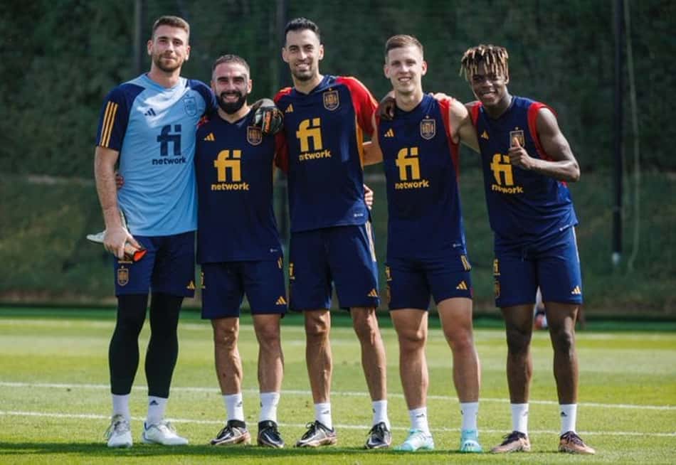 Espanha treina com Asensio, mas com ausência de dois defensores
