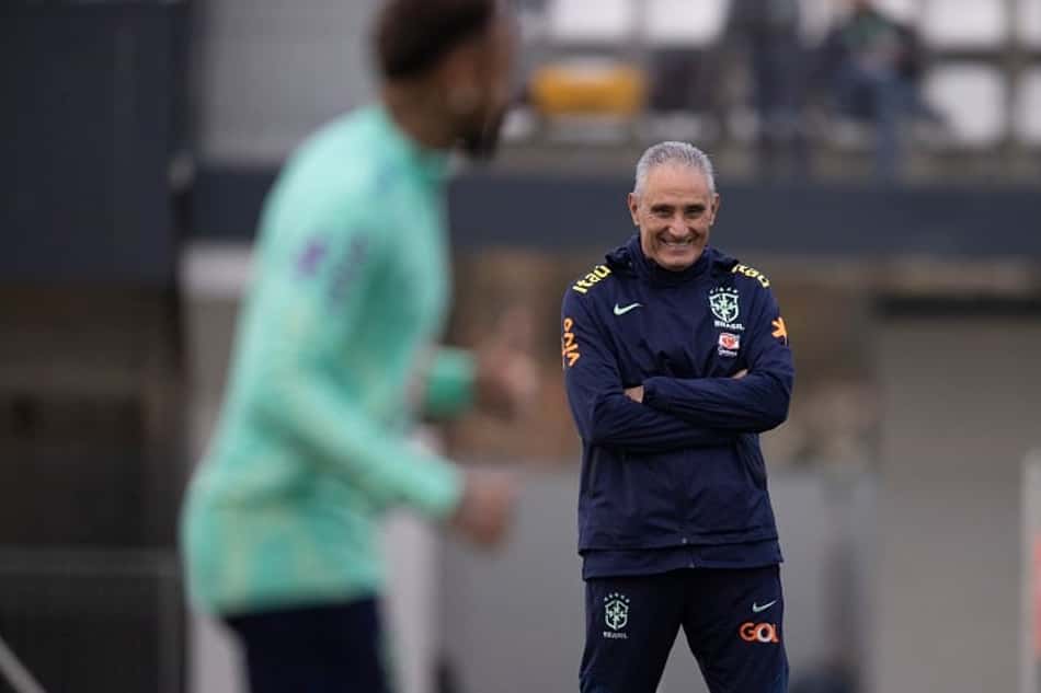 Seleção Brasileira: Já no Qatar, Tite garante que ainda não decidiu equipe titular: 'Definição é aqui'