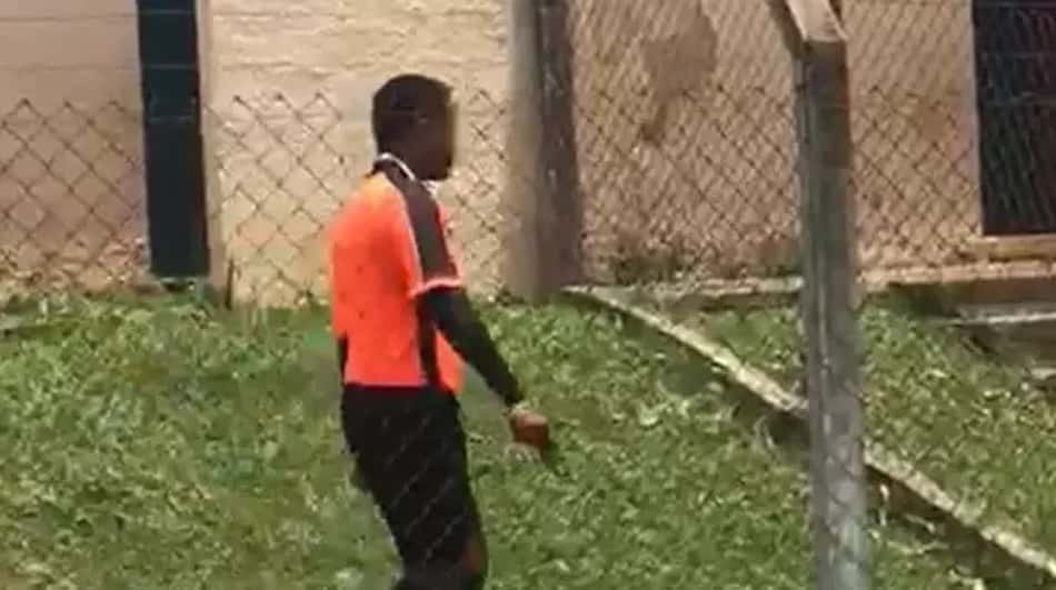Árbitro faz disparos com arma de fogo para o alto em jogo de futebol amador em São Paulo