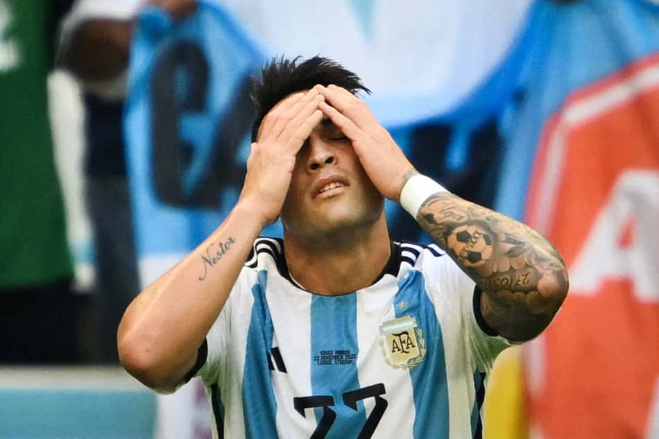 Atacante da Argentina disputa a Copa do Mundo no sacrifício, diz site argentino