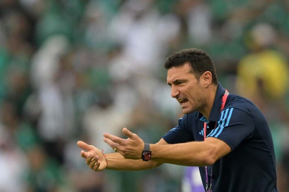 Técnico da Argentina lamenta derrota na estreia da Copa do Mundo: 'Dia triste'