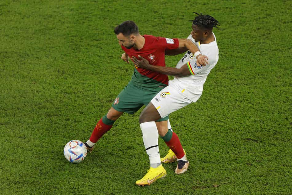 Mais arco e menos flecha: Bruno Fernandes consolida fama de 'garçom' em Portugal na Copa