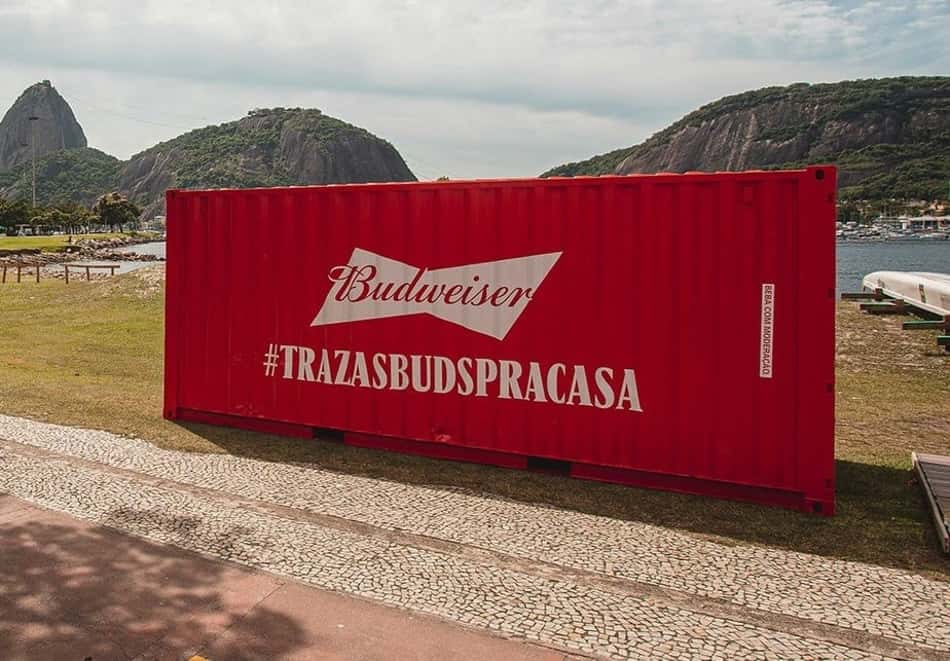 Após anunciar que vencedor da Copa leva cerveja do Mundial, Budweiser instiga torcida no Rio de Janeiro