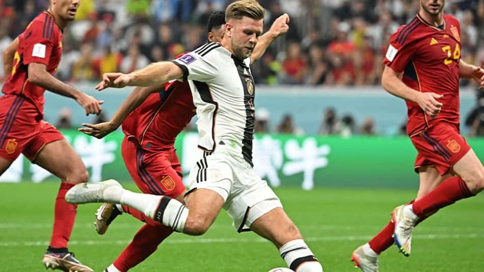 Füllkrug, autor do gol da Alemanha, já sofreu acidente bizarro em treinamento