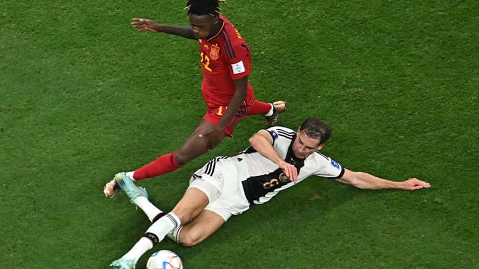 Jornalistas elogiam Espanha x Alemanha: 'Melhor jogo da Copa do Mundo'