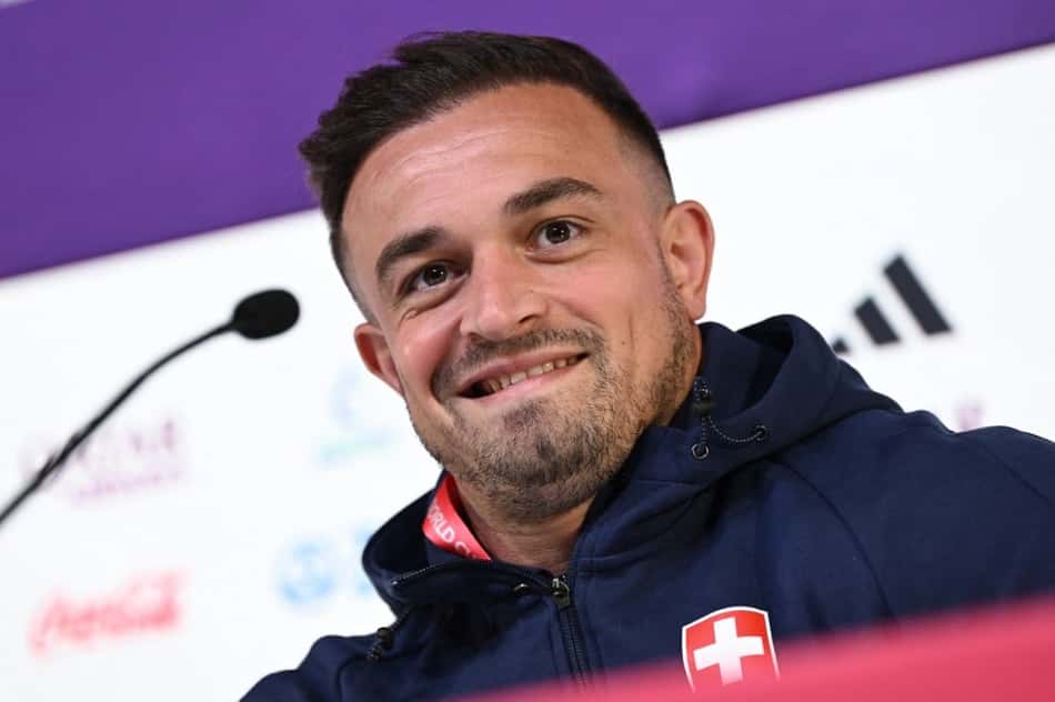 Shaqiri relembra duelo com o Brasil na Copa de 2018 e diz: 'A Suíça também progrediu nos últimos quatro anos'