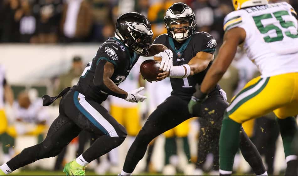 Philadelphia Eagles bate Green Bay Packers e continua boa fase na NFL