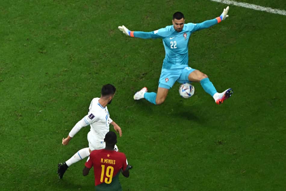 Diogo Costa supera susto da estreia e evidencia união no vestiário de Portugal na Copa