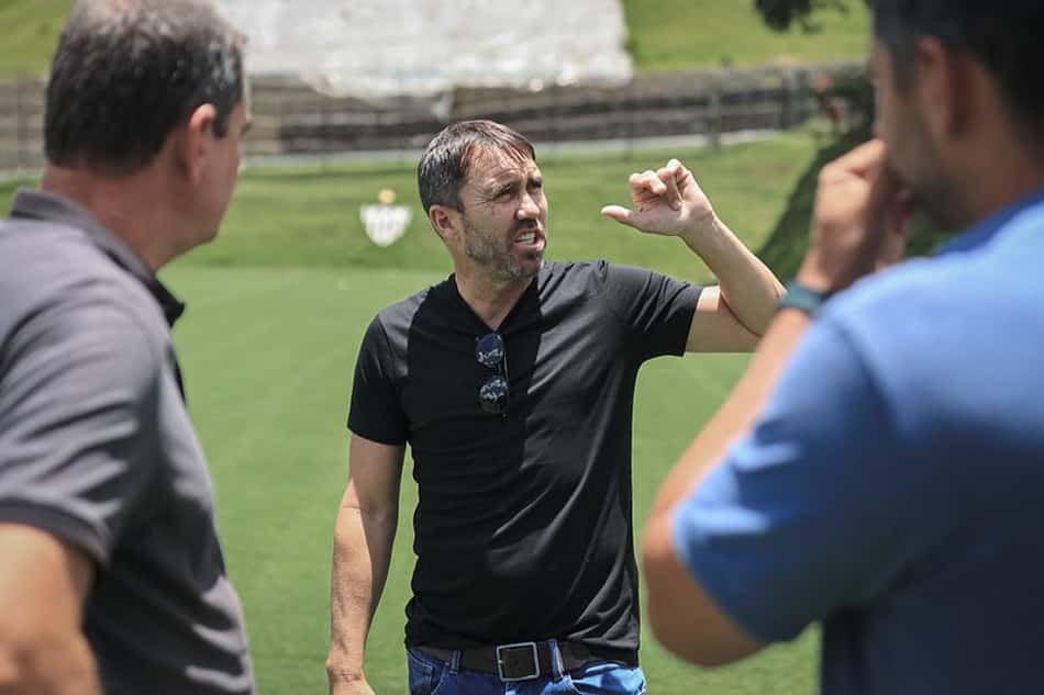 Coudet revela grandes expectativas no Atlético-MG e comenta: 'Sei da responsabilidade'