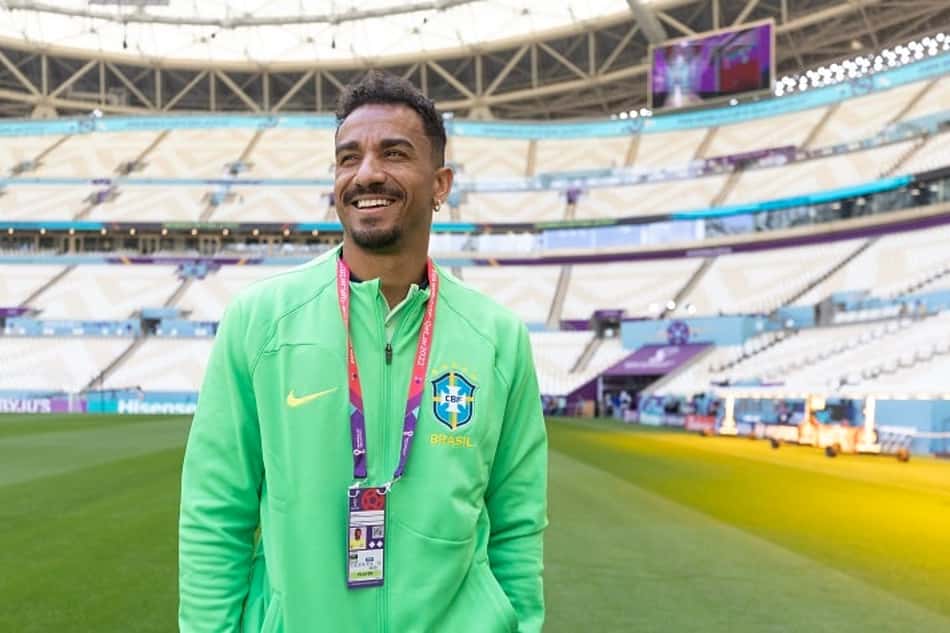 Seleção: Danilo faz reflexão sobre papel dos jogadores e diz quem são os heróis da nação