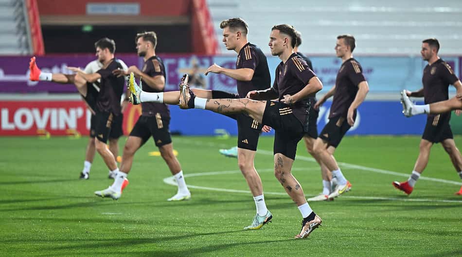 Alemanha já se prepara para retranca da Costa Rica em jogo decisivo da Copa do Mundo