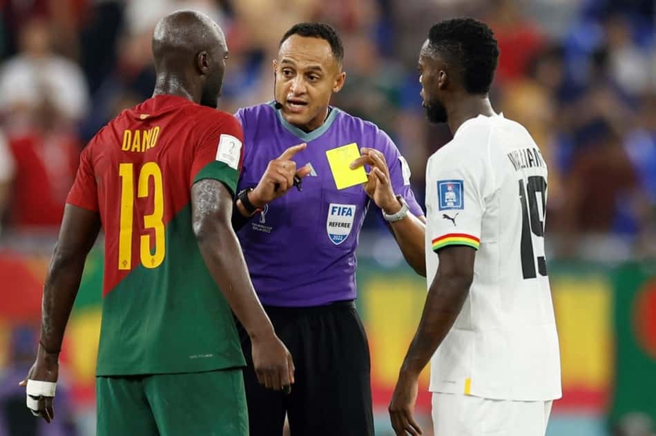 Árbitro que marcou pênalti polêmico em Cristiano Ronaldo vai apitar Brasil x Camarões