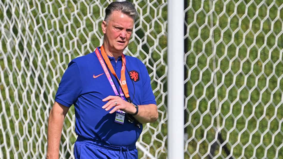 Holanda 'foge' de lesões na Copa do Mundo com preparação forte e cuidado de Van Gaal