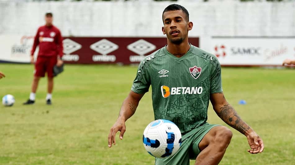 Fluminense acerta o empréstimo de dois jogadores ao Bangu
