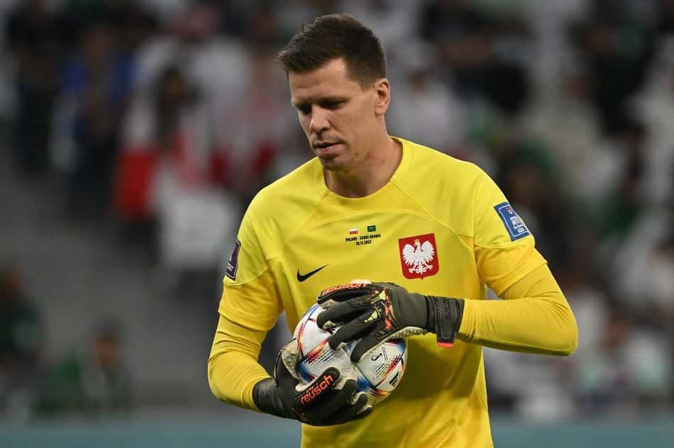 Arma da Polônia contra França, Szczesny já quase se tornou vilão jogando em casa pela seleção