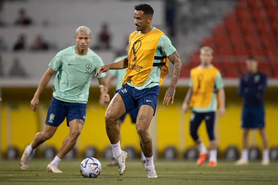 Danilo - Treino da Seleção