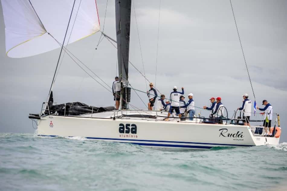 Barco de Santos, Rudá é o campeão geral da Copa Mitsubishi, em Ilhabela (SP)