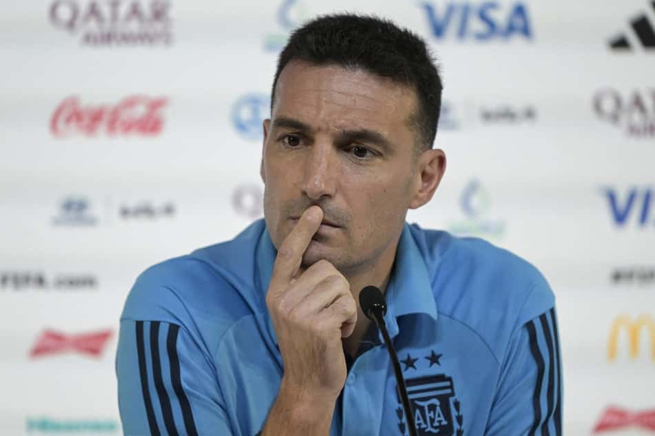 Técnico da Argentina evita projetar jogo contra o Brasil na semifinal da Copa do Mundo