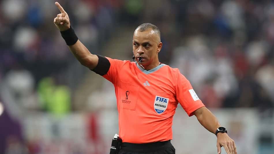 Quem é o árbitro de Inglaterra x França na Copa do Mundo?