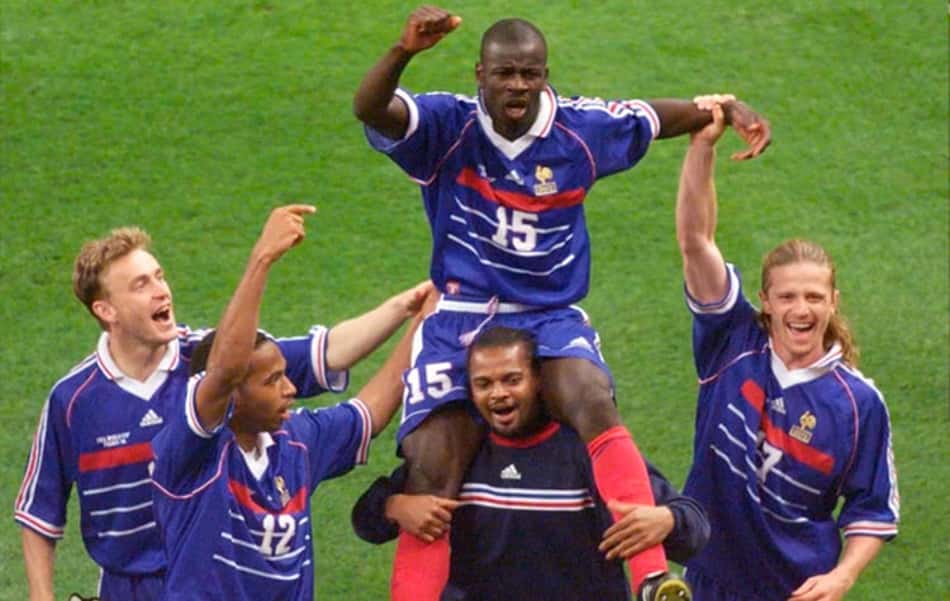 Thuram, Zidane e Umtiti: os heróis da França em semifinais de Copa do Mundo