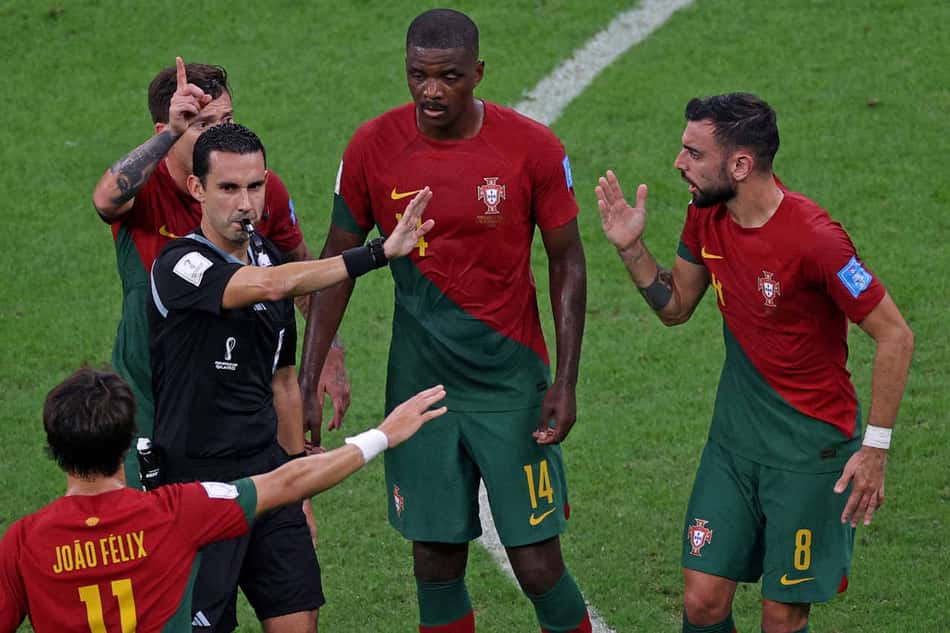 Fifa define arbitragem de França x Marrocos, pela semifinal da Copa do Mundo