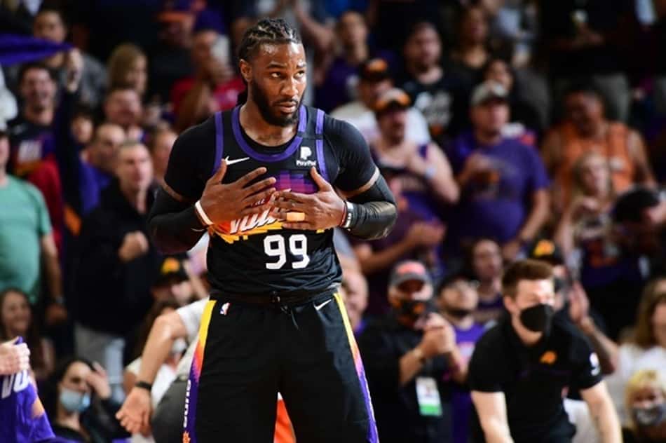 Suns e Bucks conversam sobre troca tripla