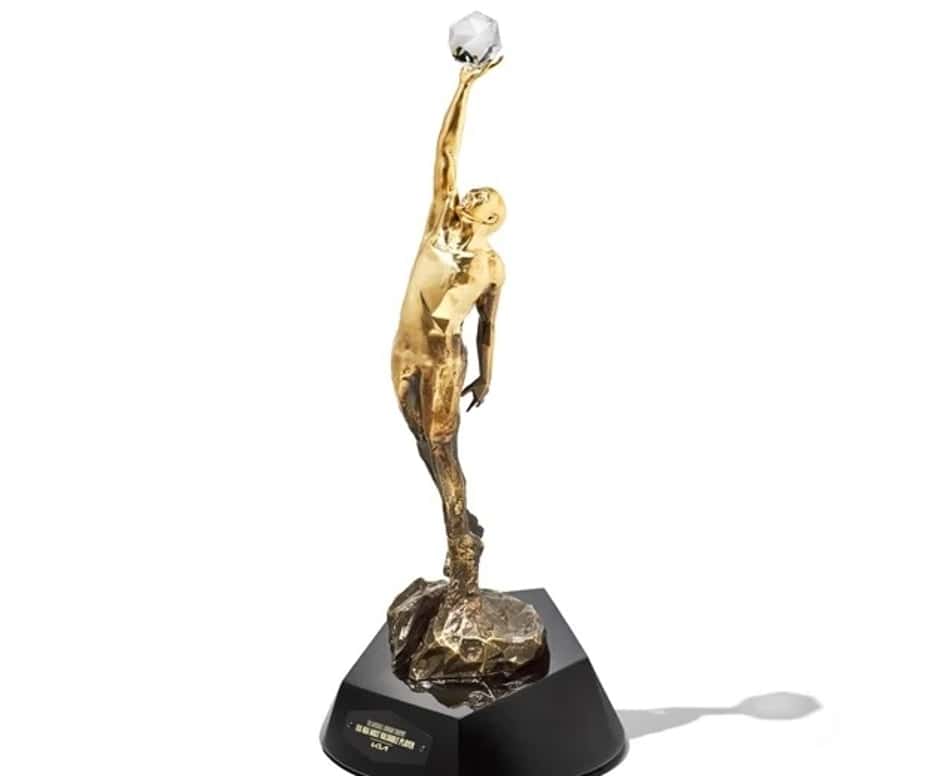 Troféu de MVP da NBA ganha o nome de Michael Jordan