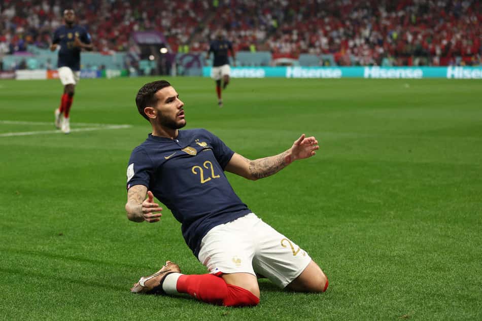 França sofre, resiste à pressão de Marrocos, mas vence e vai à final da Copa do Mundo