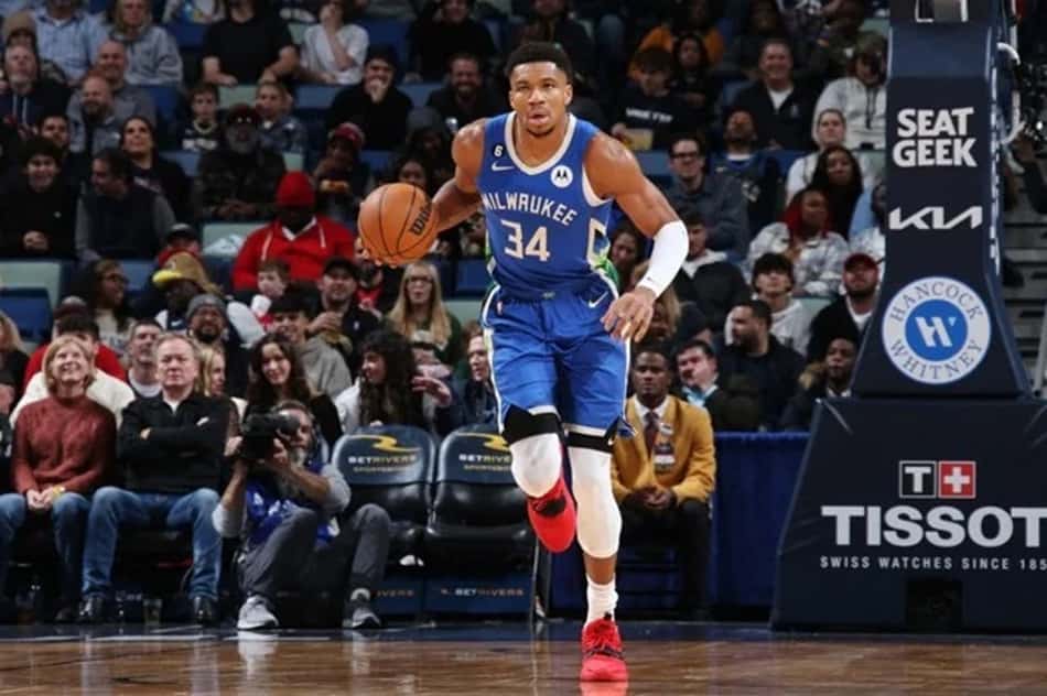 Líder, Bucks vence Pelicans com show de Giannis Antetokounmpo