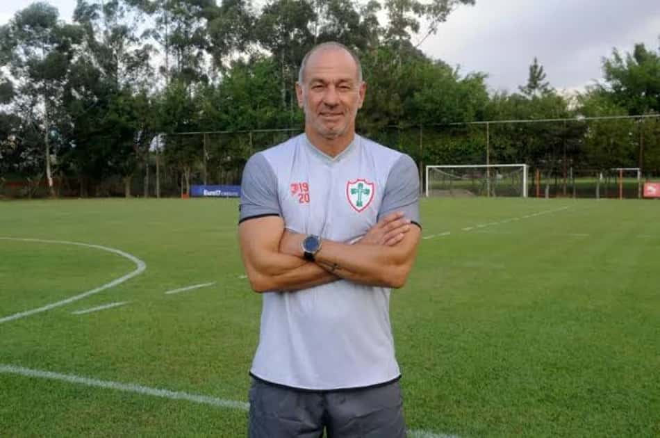 Auxiliar técnico, Ivan Izzo detalha planejamento da Portuguesa para o Paulistão