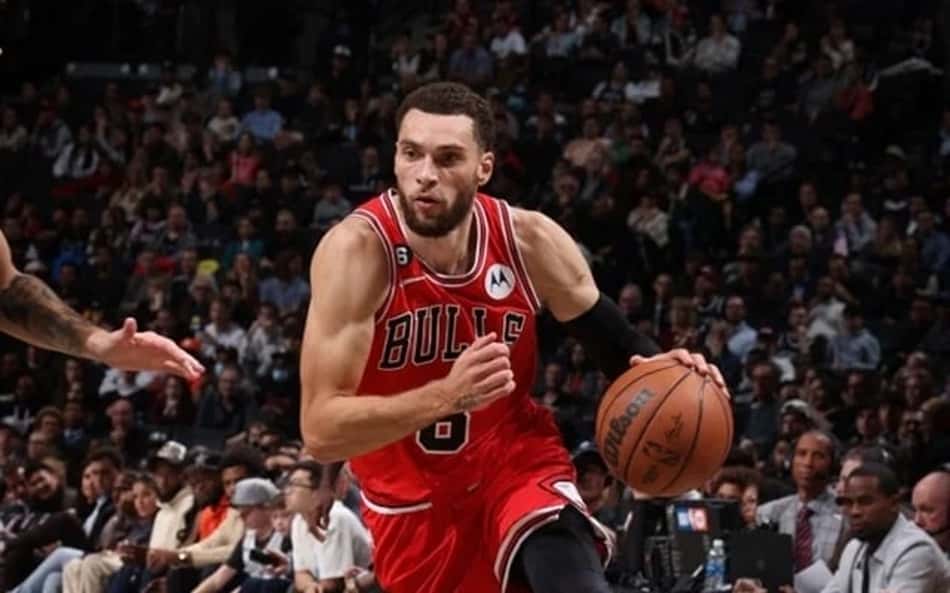Segundo executivos, Zach LaVine quer troca para o Lakers