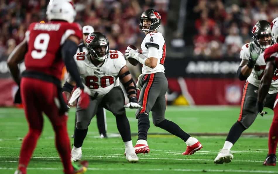 Jogos do Natal da NFL têm vitórias do Packers, Rams e Buccaneers