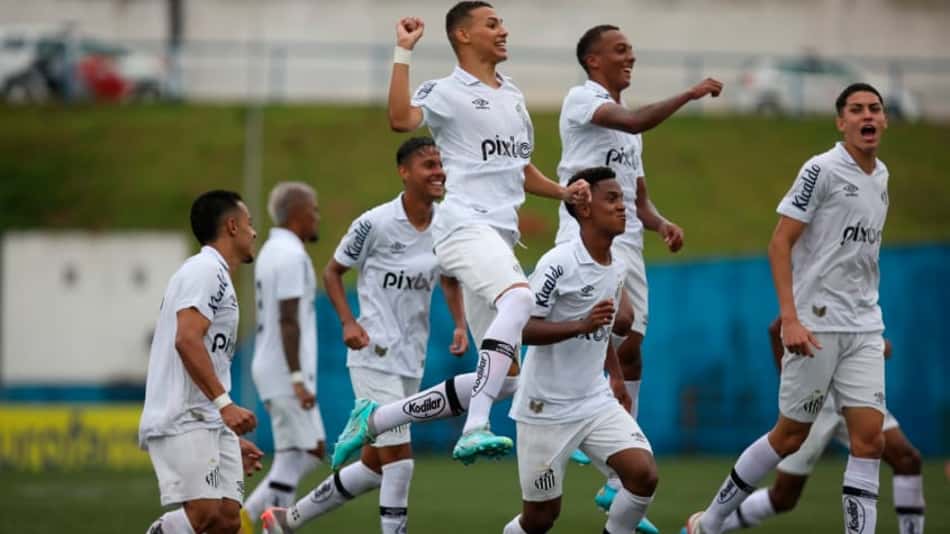 Jogos de hoje da Copinha: onde assistir às partidas de Santos, Internacional e mais times