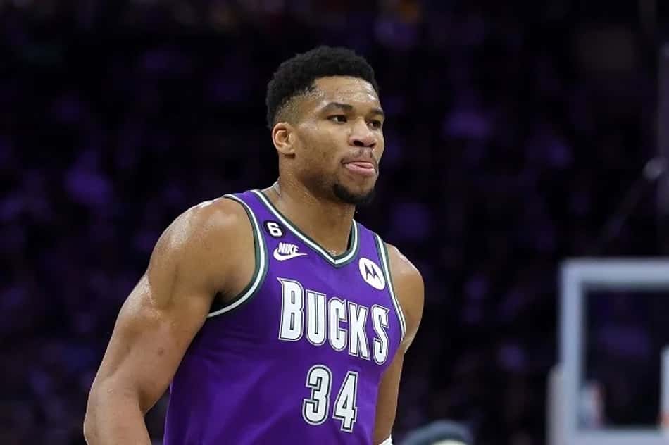 Giannis Antetokounmpo: "Às vezes me sinto como o Bob Esponja"