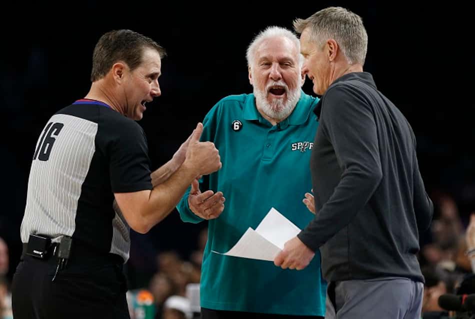 Warriors atropela Spurs em noite de recorde de público da NBA