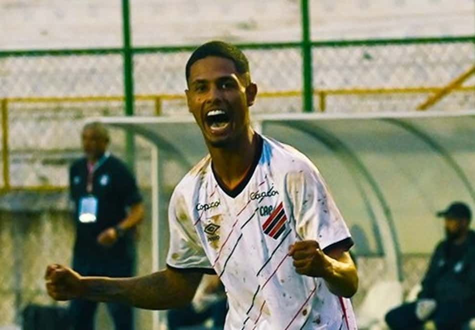 Em virada excepcional, Athletico-PR bate o Grêmio e vai às oitavas da Copinha