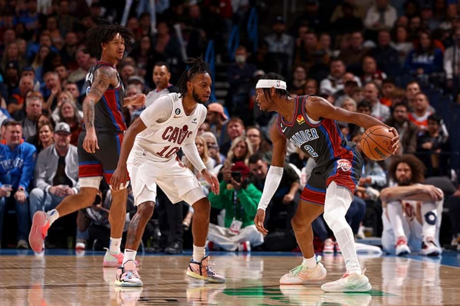 Gilgeous-Alexander brilha de novo e Thunder vence Cavaliers