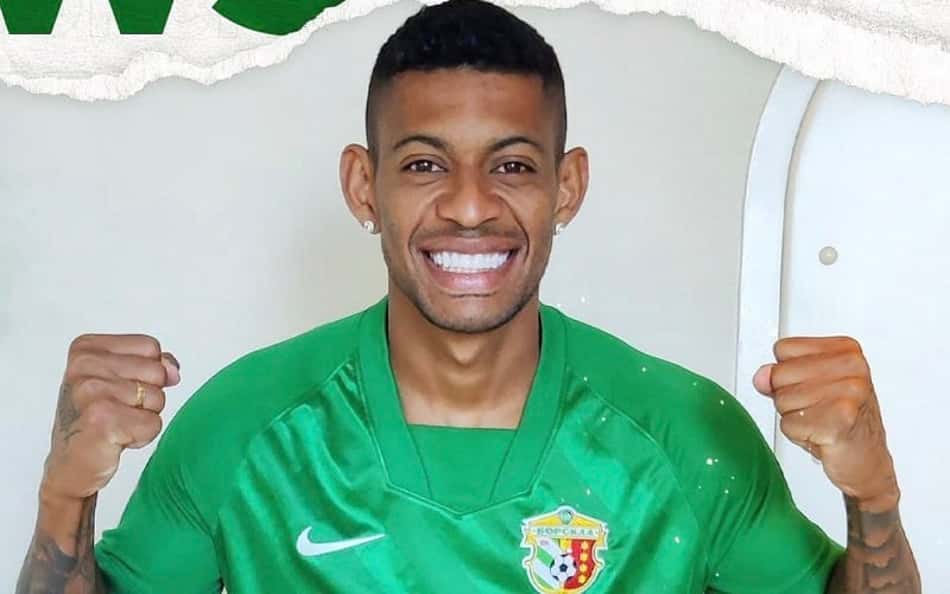 Nome com passagem pelo Fortaleza é anunciado na Ucrânia