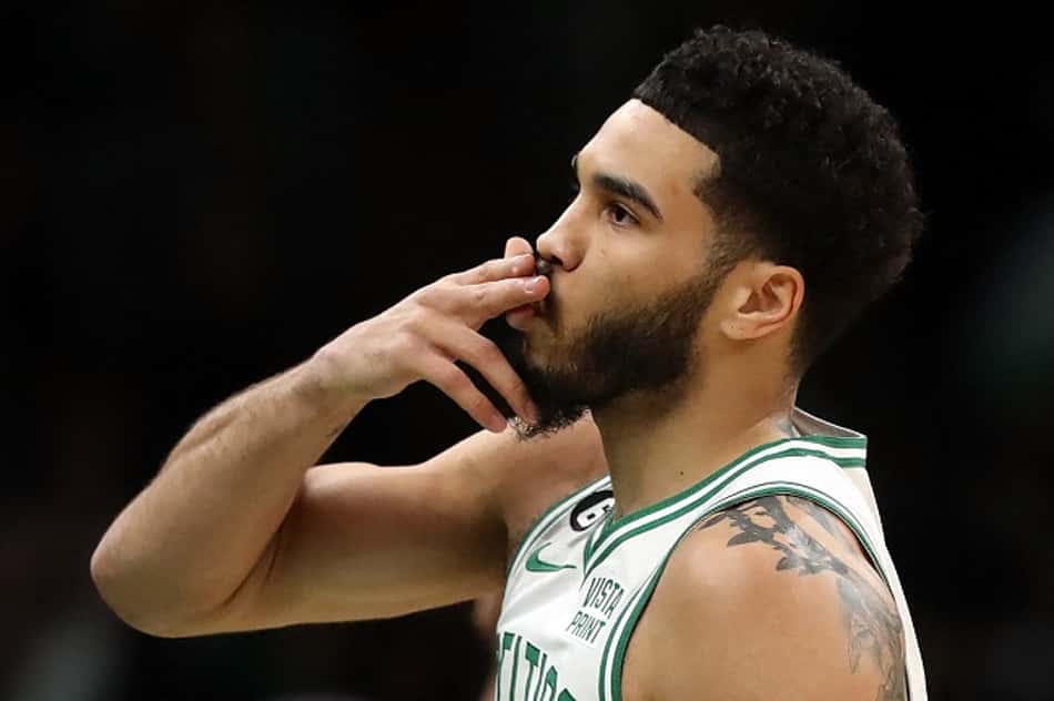 Jayson Tatum brilha e Celtics amassa Nets