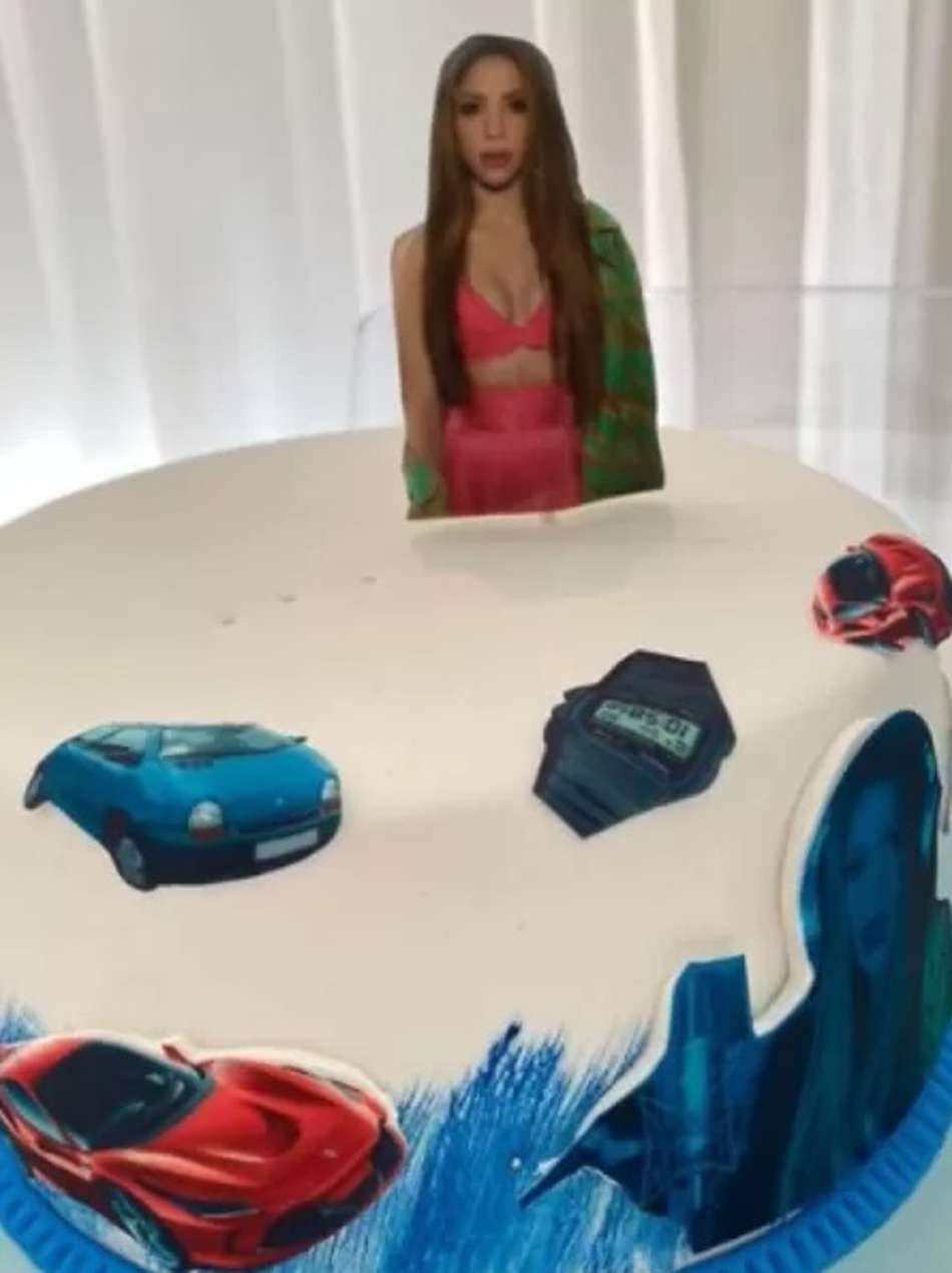 Bolo compartilhado por Shakira nas redes